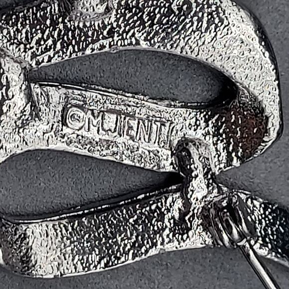 Vintage M Jent Signed Brooch Ribbon Ripple Silver Tone Costume Jewelry - Picture 5 of 10